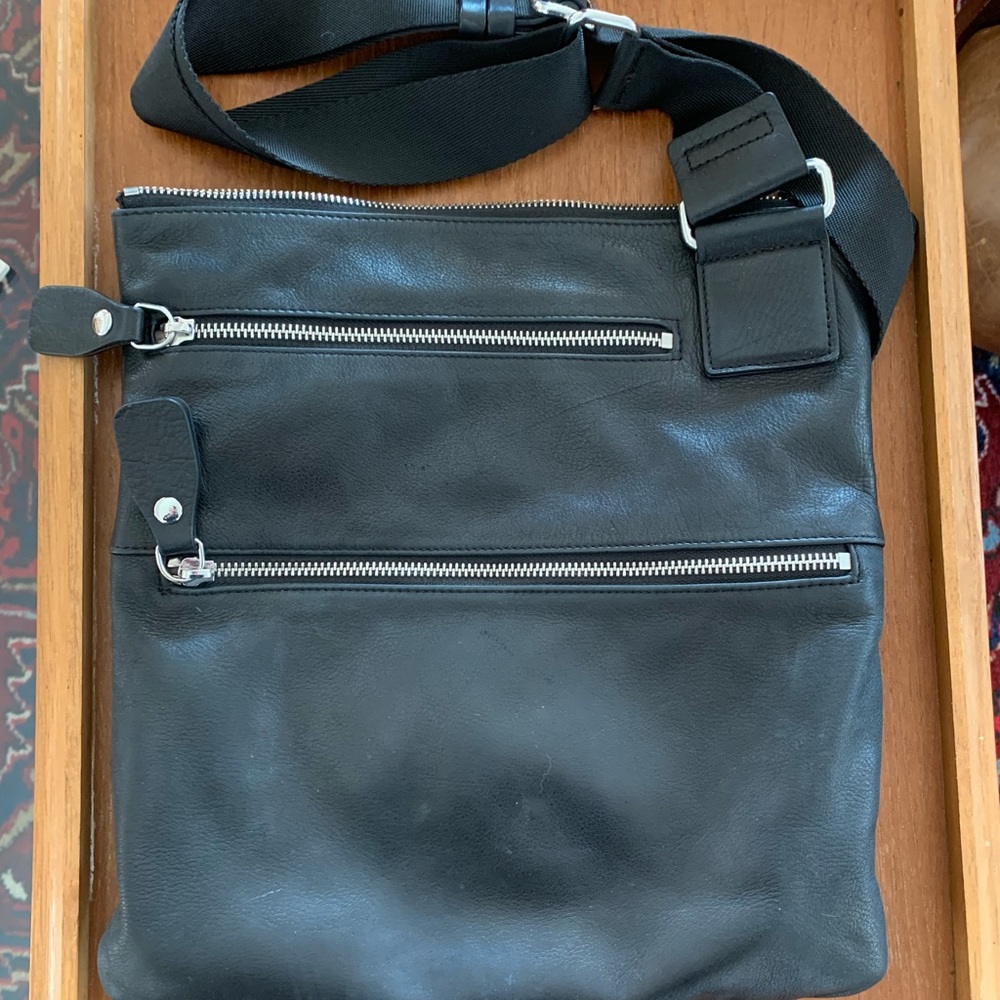 Margot Multi compartment bag